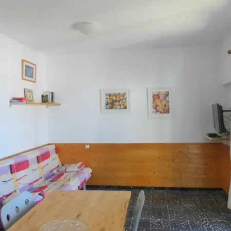 Rentalmar El Capitan Hospitalet De L'Infant